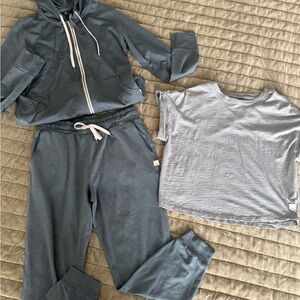 Vuori T-shirt, joggers & Hoodie Set